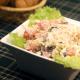 Салат с копченой курицей и грибами – украшение праздничного стола
